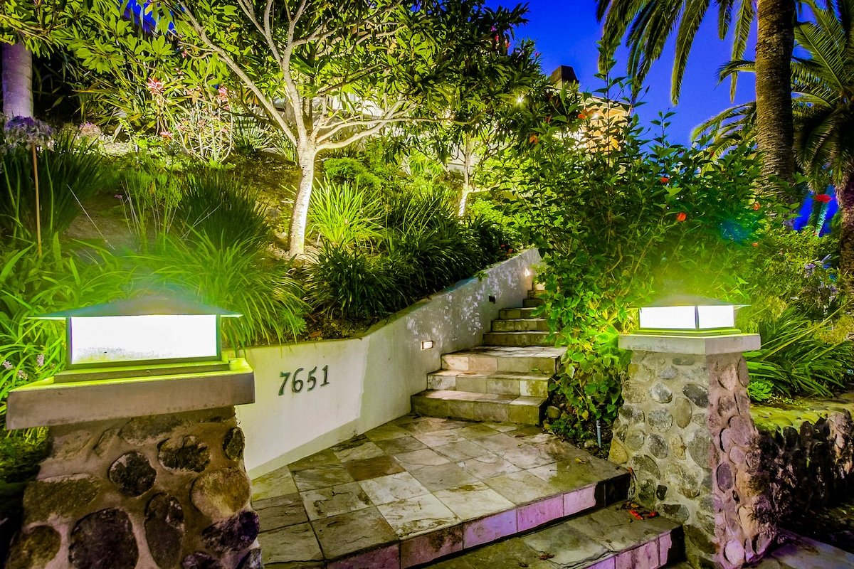 Country Club Villa by the Sea gallery image 4