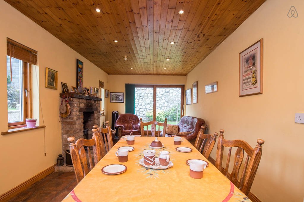 Large 5 bed home in Shankill Village South Dublin gallery image 4