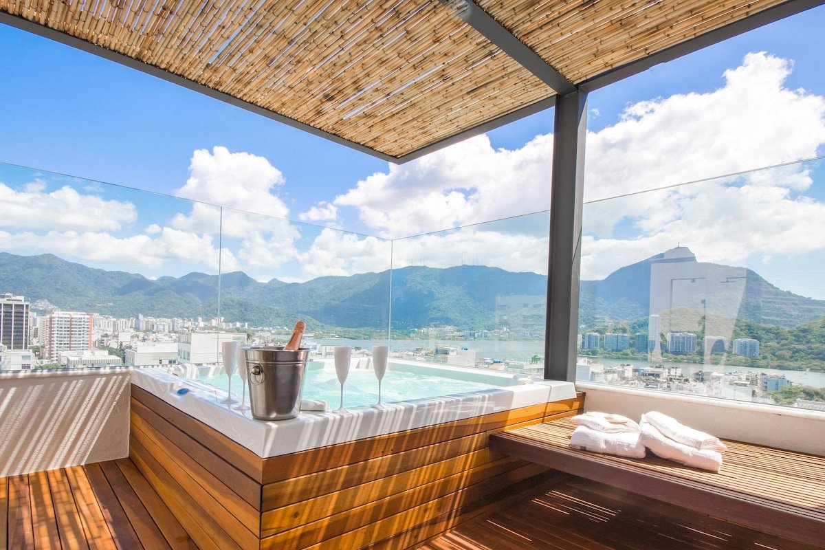 Luxury penthouse with jacuzzi for rent in Ipanema gallery image 2
