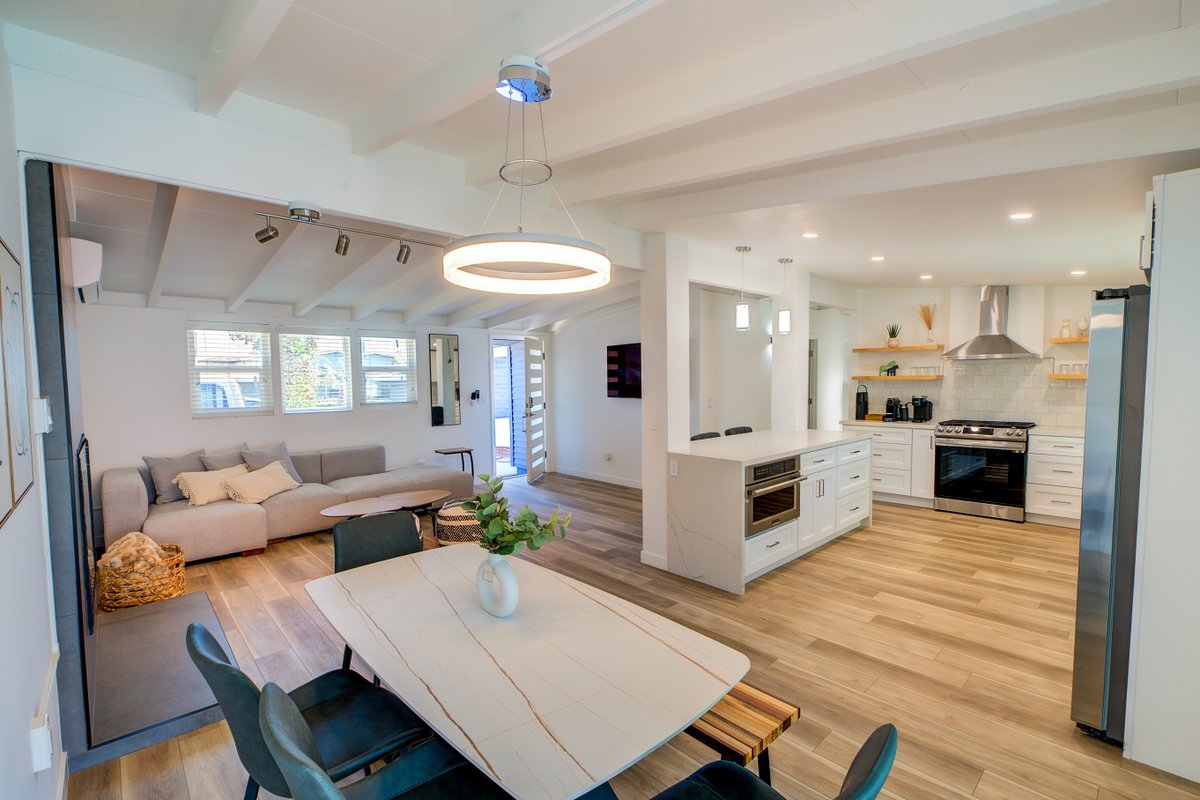 San Diego Luxury Villa: 6-BR, Pool, Hot Tub, Patio