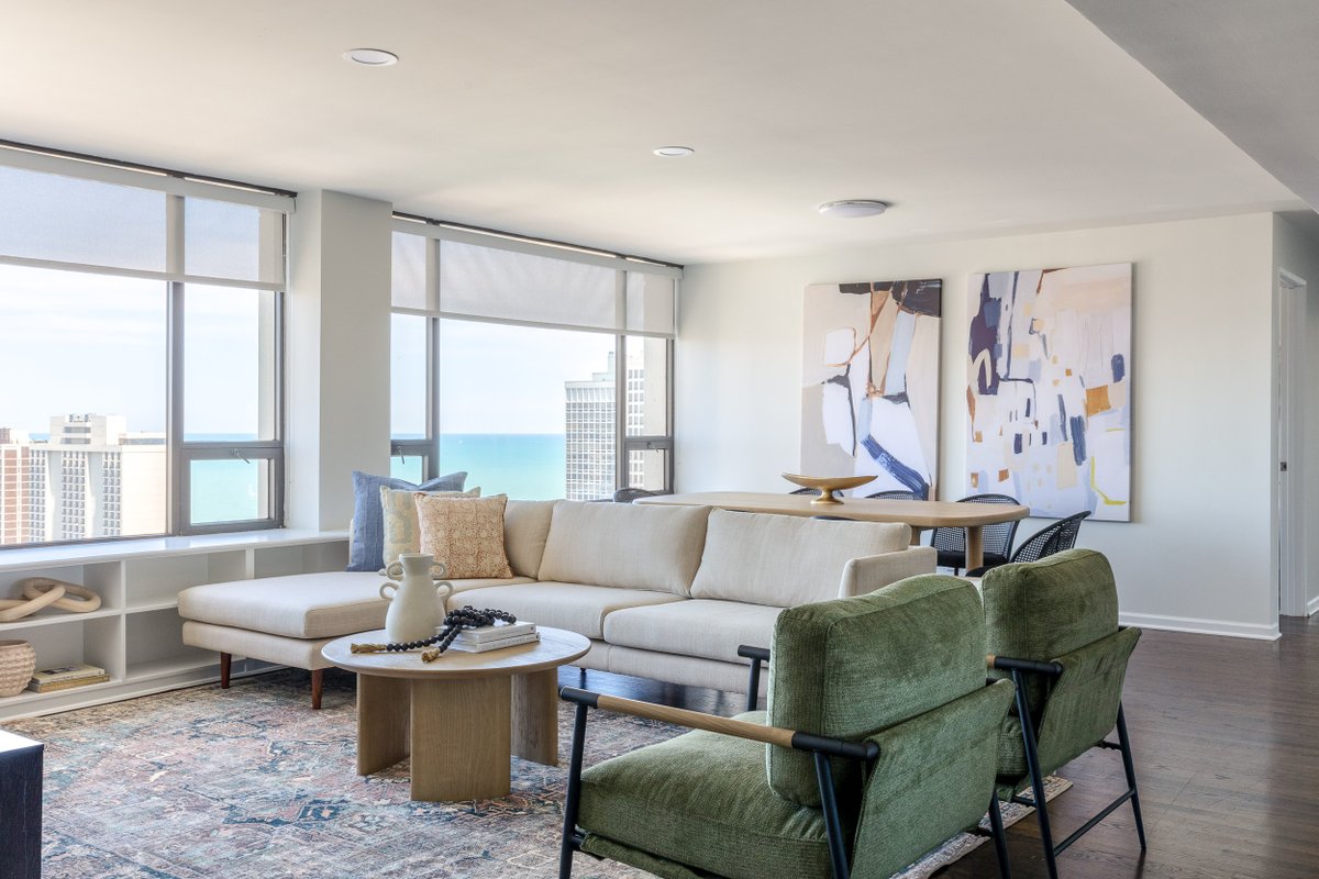 Luxury Designer Penthouse West |Pool| Gold Coast