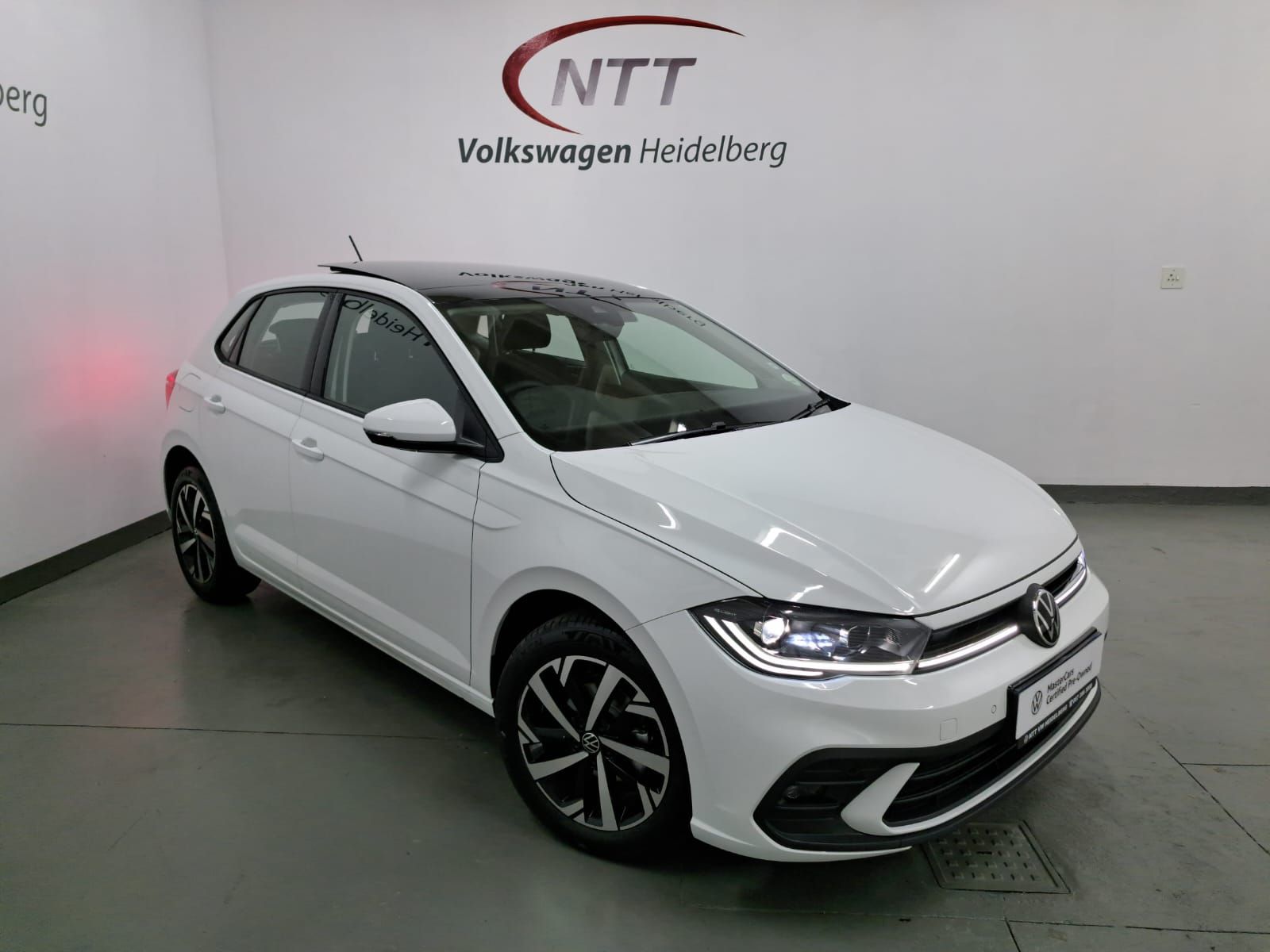 VOLKSWAGEN POLO 1.0 TSI LIFE for Sale in South Africa