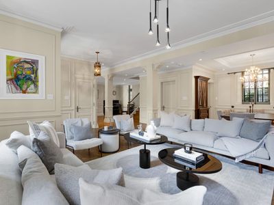 TownHouse 4BDR-5BA Old Mtl Terrasse/ Parking