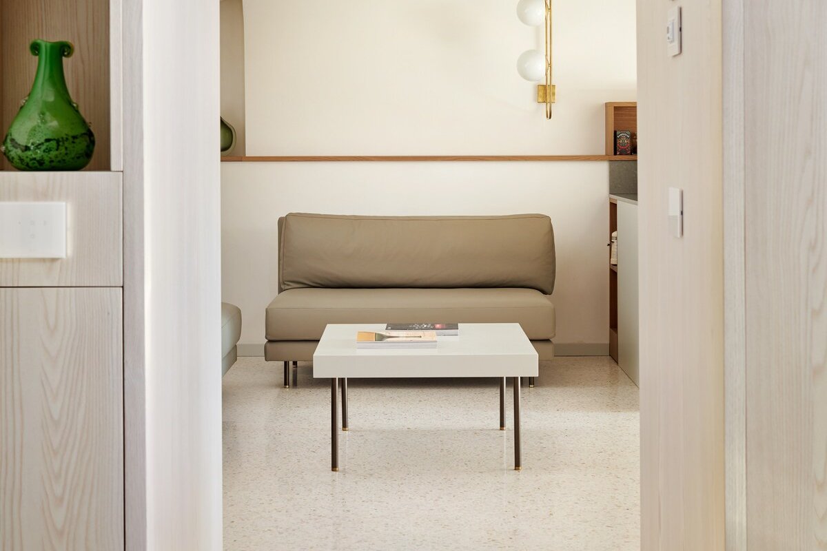 Eleonora gallery image 2