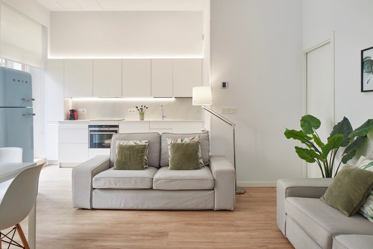 150m Playa la Concha + AA + PARKING (OPCIONAL) gallery image 3