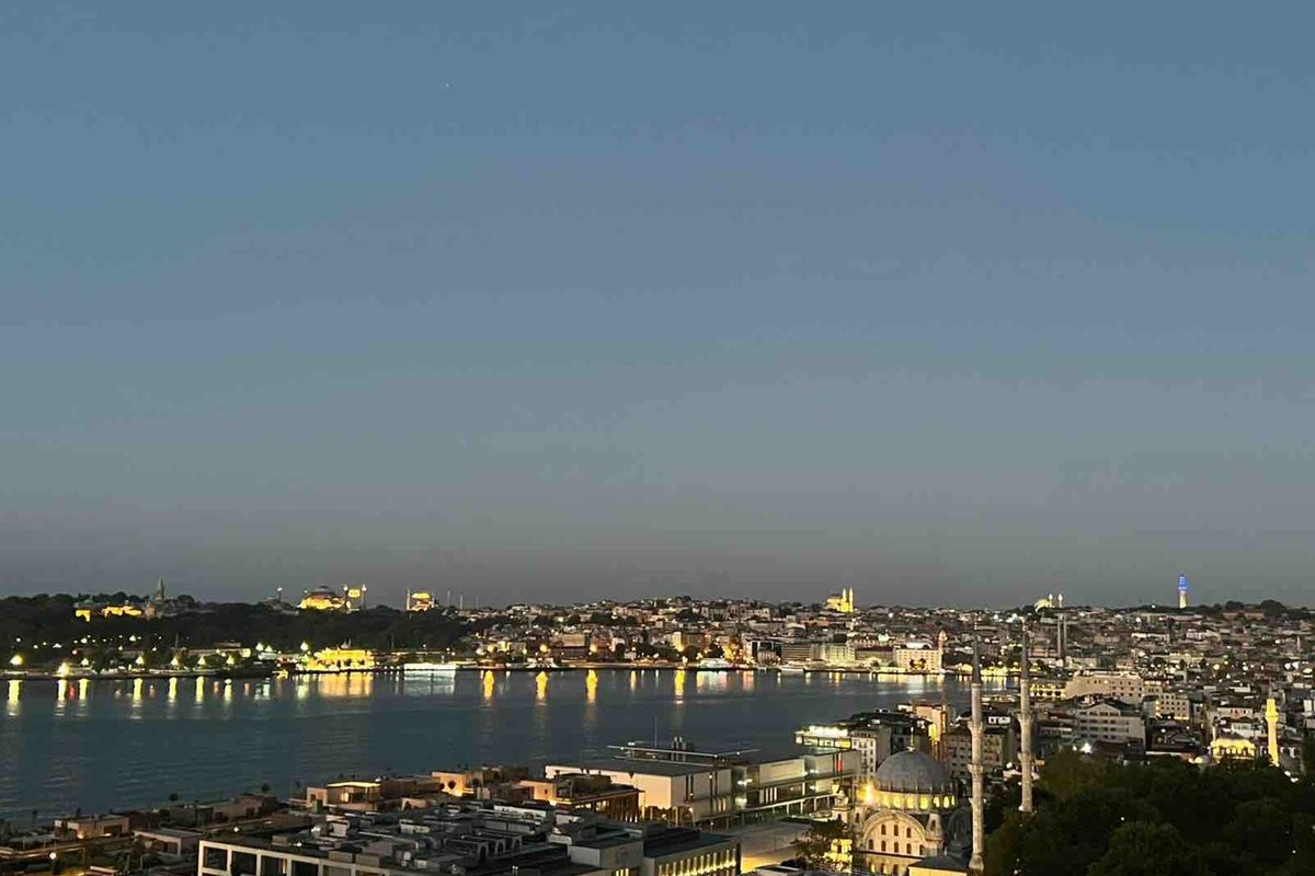 A Million Dollar View With 2 Bedroom