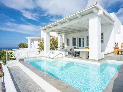 Turquoise 3bd Sunset/Sea View Villa w Pool &HotTub