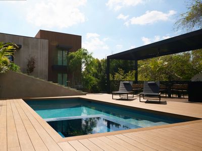 Hollyridge Mountain Dream