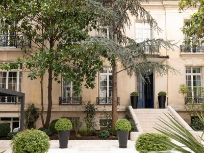 Highstay – Serviced Villa – Poincaré