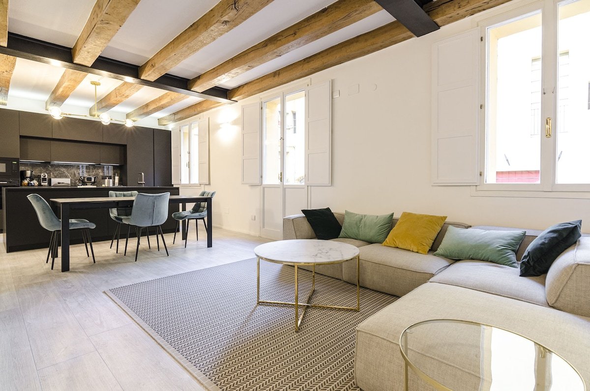 Casa Bocchi, Luxury apartment in Historical Palace gallery image 3