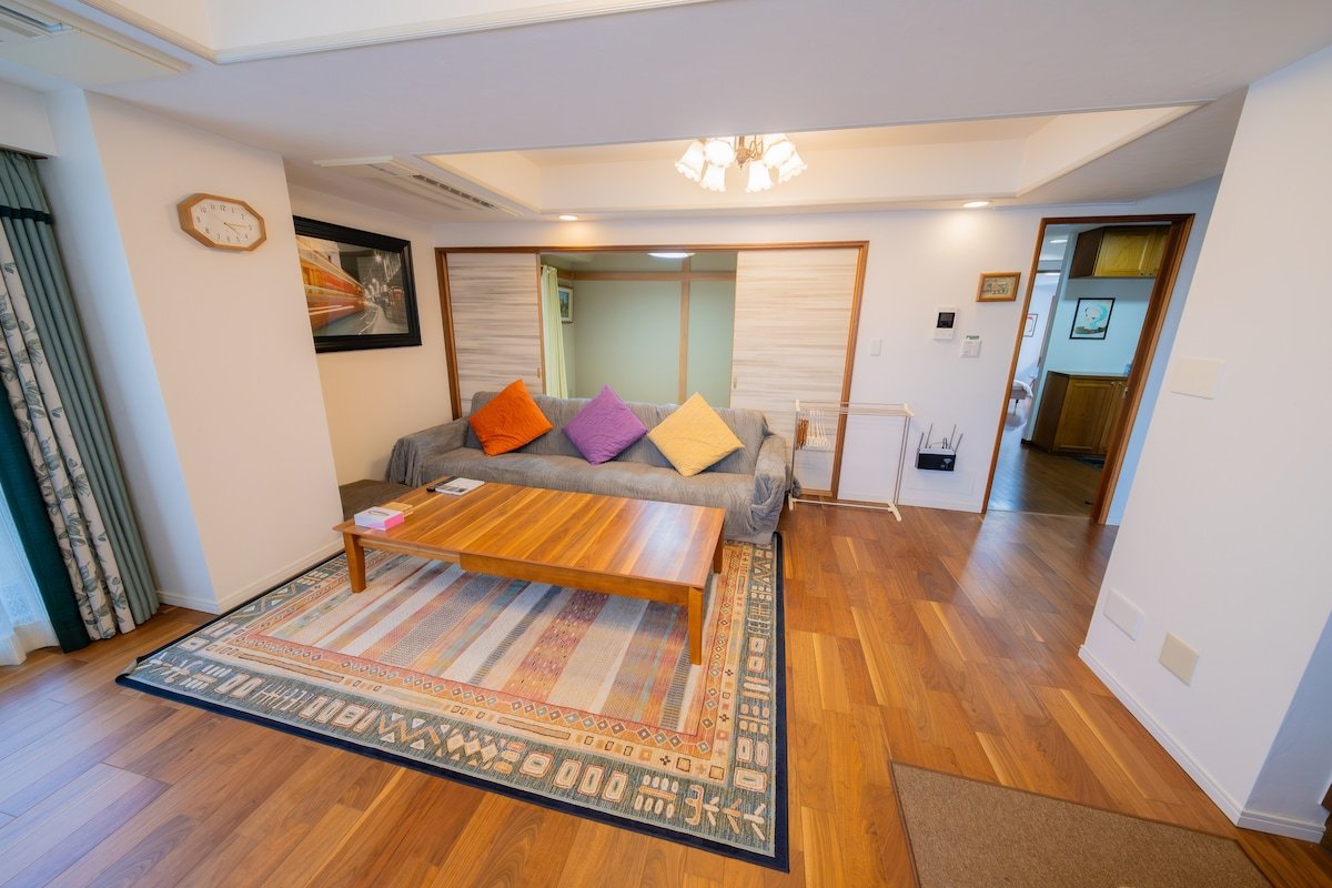 上野/新宿/池袋/JR步行3分钟/豪华按摩椅/电梯/双卫生间/独立楼层/270度景观/商業街1分鐘 gallery image 4