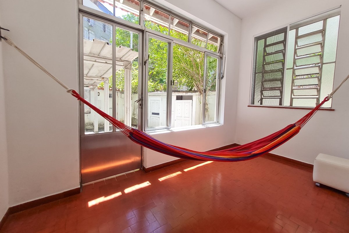 Casa Urca Rio de Janeiro – 10 min de Copacabana gallery image 2