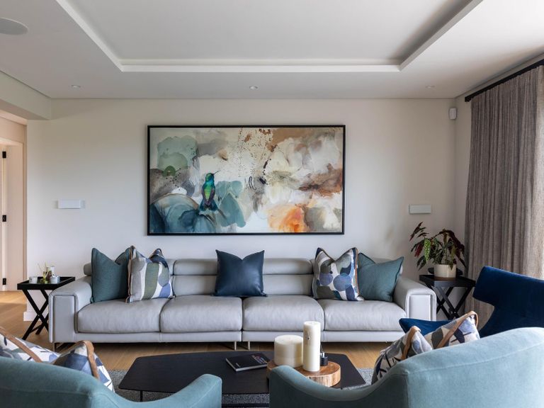 Seating area - Room