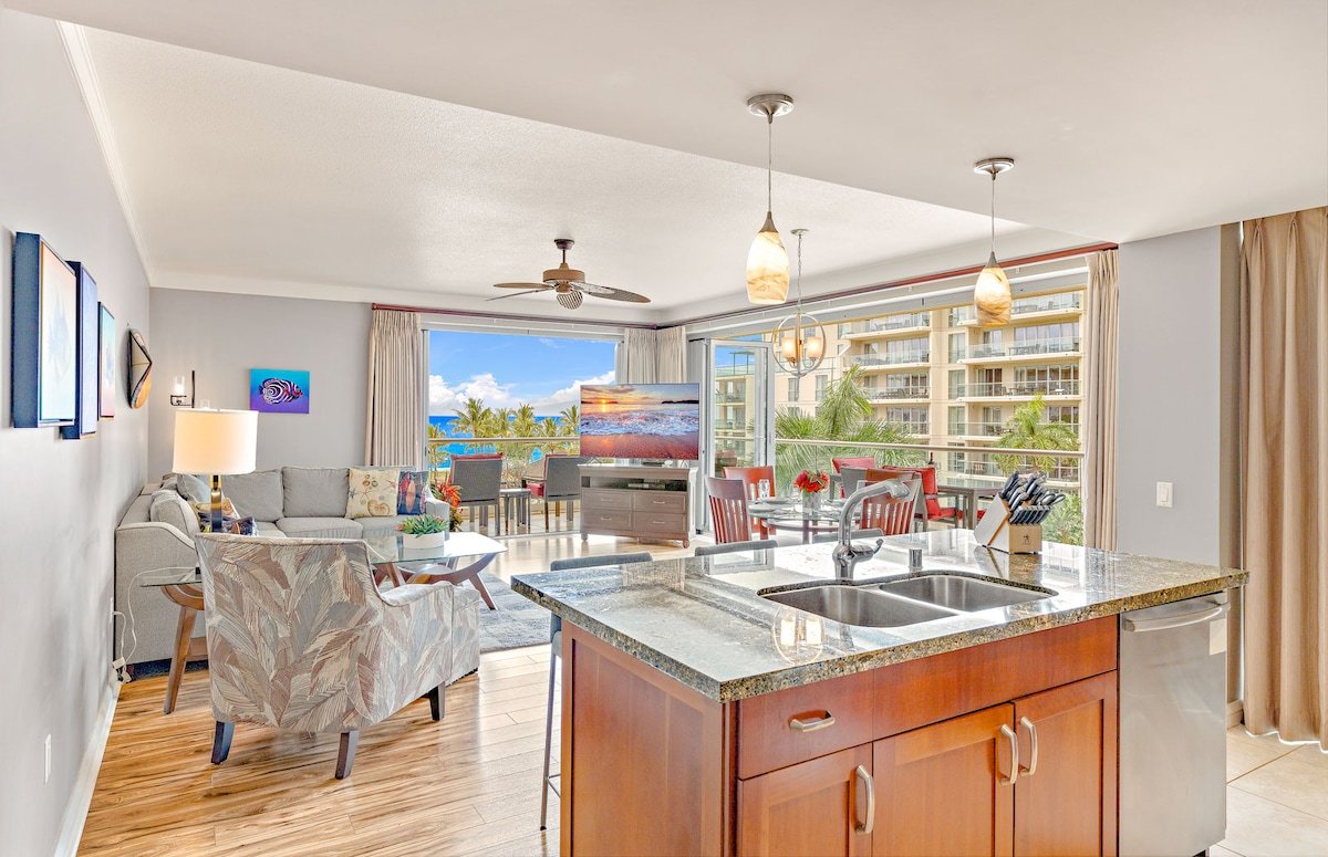 Maui Resort Rentals: Honua Kai Hokulani 415 gallery image 3