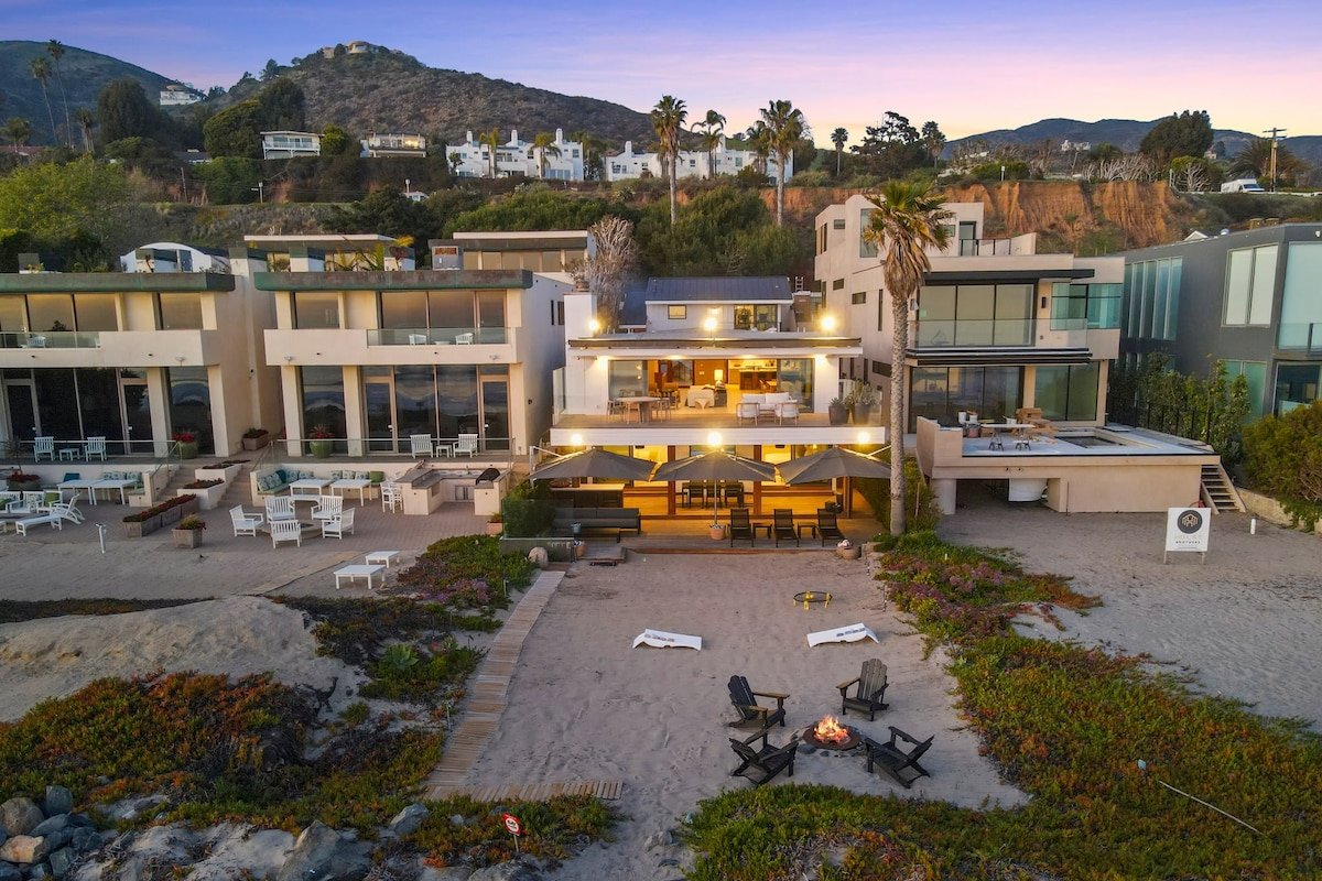 The Surf Lodge by Stay Awhile Villas