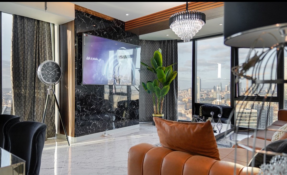 Most lavish apt 40+ Floor skyviwe ist #90