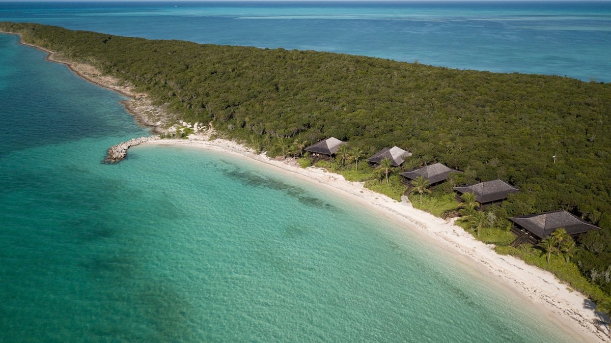 Private Island All Inclusive gallery image 3