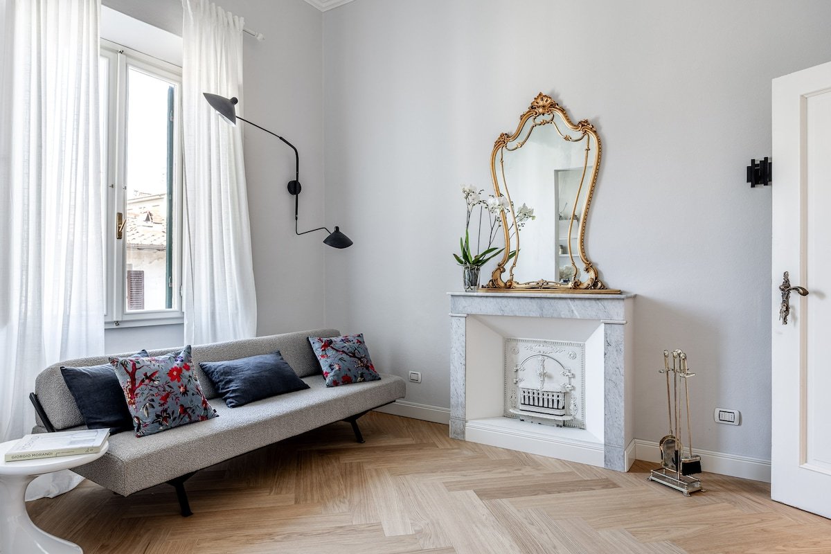 Charming House in Florence gallery image 3