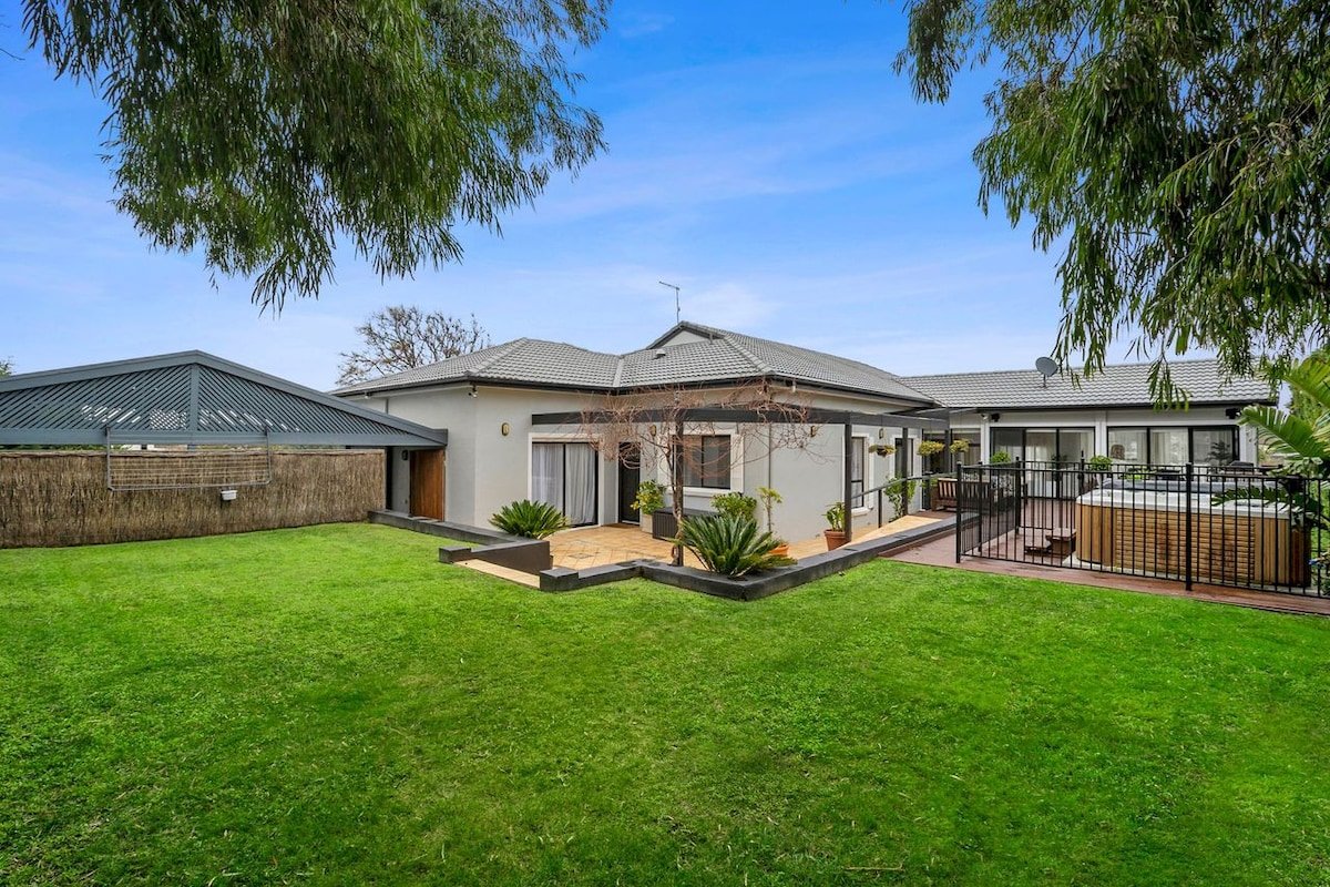 Darling Villa Biani in Sorrento with Spa gallery image 3