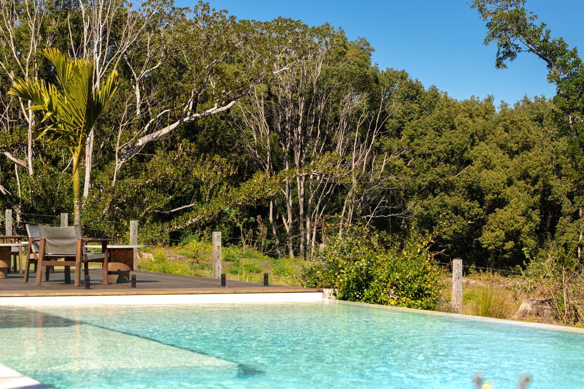 Soma Byron gallery image 5