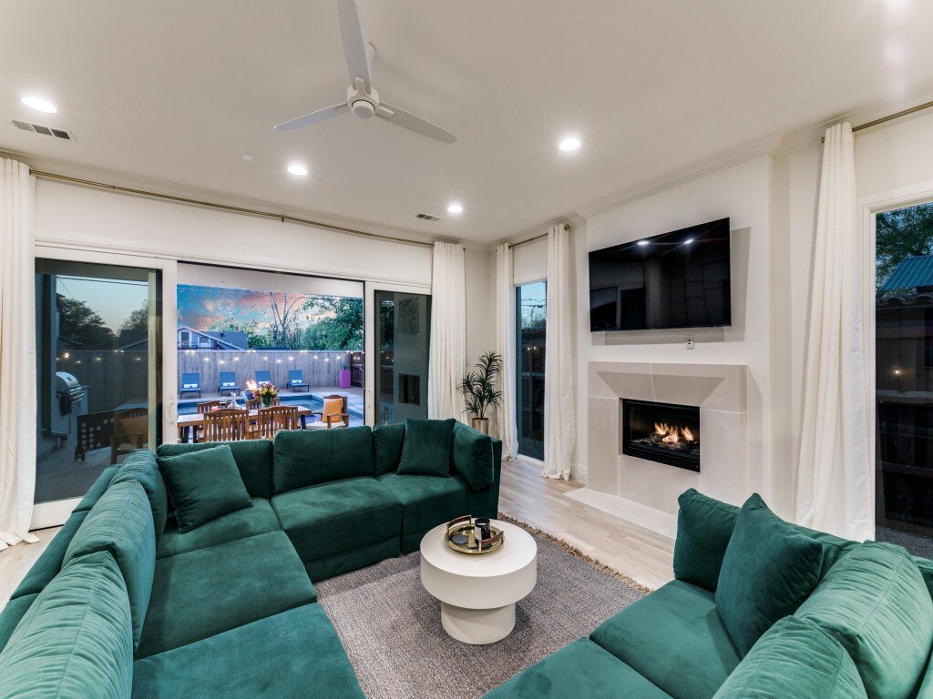 Chateau Lux gallery image 3