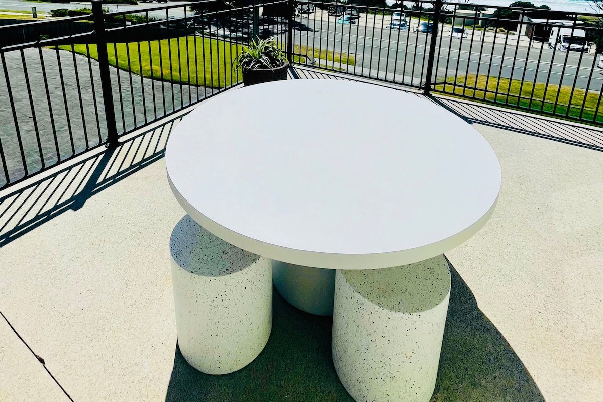 Lichen Villa Bay of Fires gallery image 3