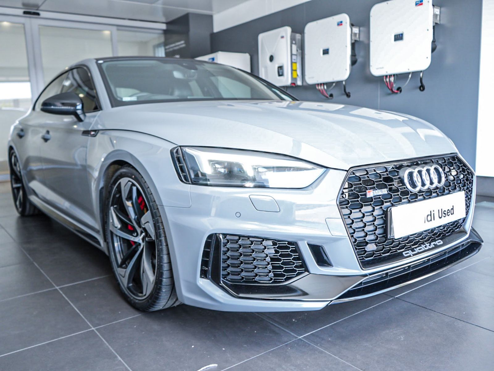 Used car gallery