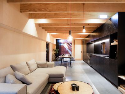 JunoBoat floating accommodation on the water