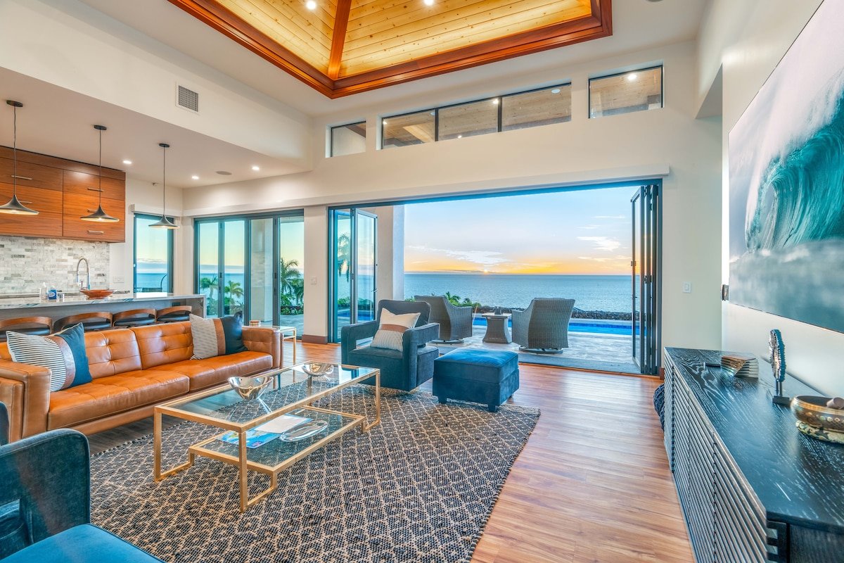 Gorgeous Newly-Built Home w/ Panoramic Ocean Views gallery image 3