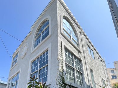 3 Story hideaway right in the Heart of Venice