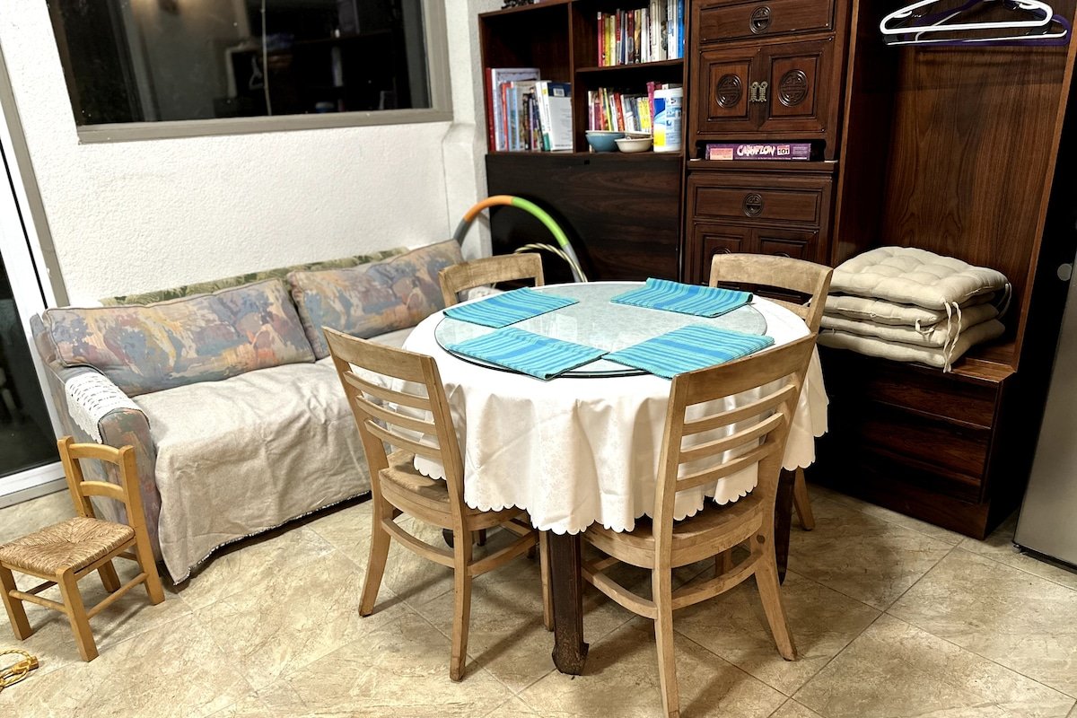 Retreat Home near Menlo Park/Palo Alto gallery image 5