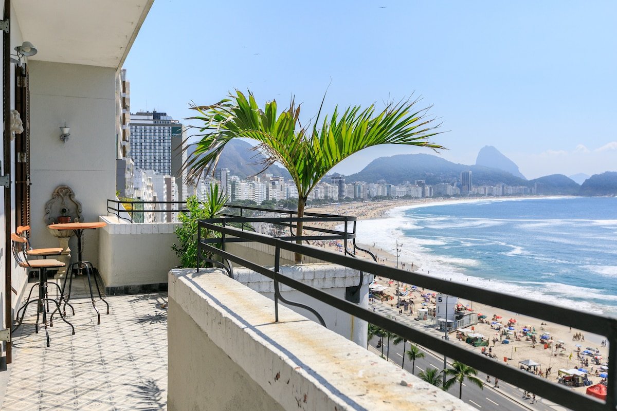 BBBeautiful and renovated penthouse facing the sea gallery image 3