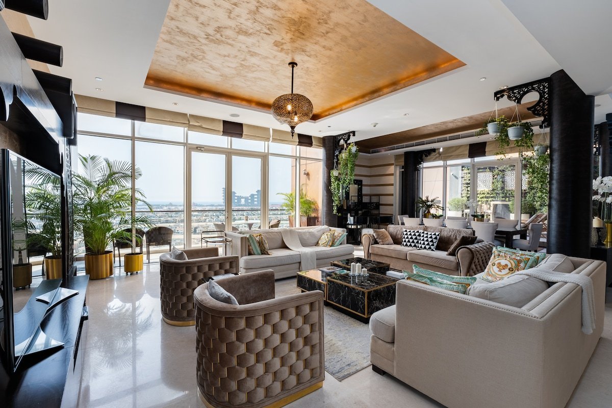 4BR+M Palm Penthouse /Atlantis Vw & Beach Access