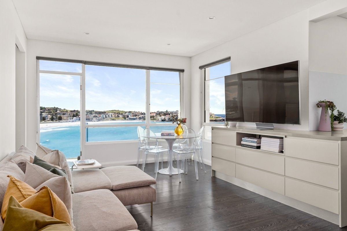 Breathtaking Bondi VIEWS gallery image 2