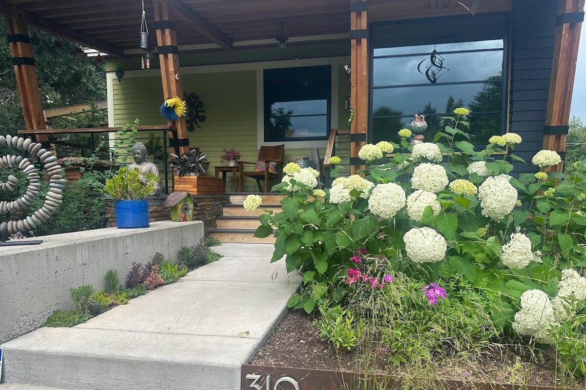 Bozeman Creek House gallery image 3