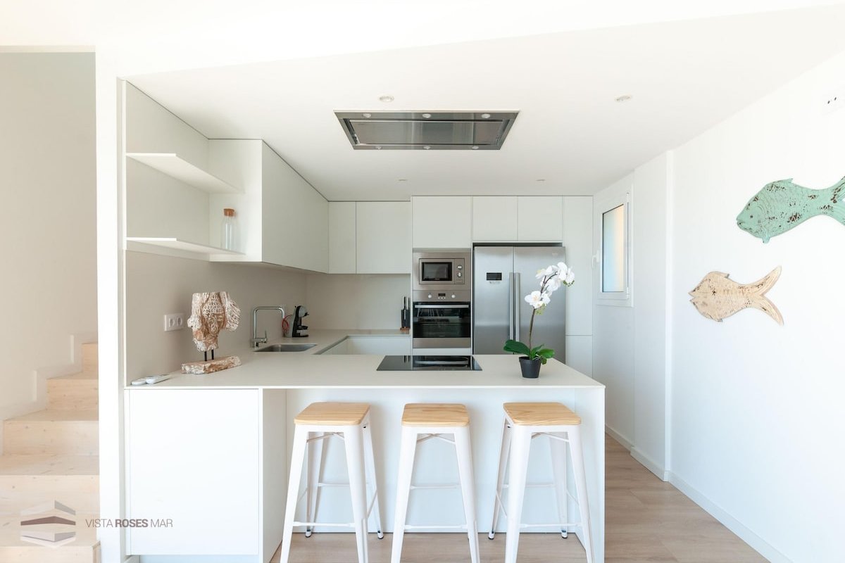 superior villa with private pool and sea view (cap gallery image 4