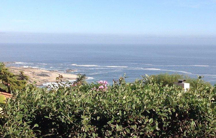 Photo 2 of Ocean Break Villa accommodation in Llandudno, Cape Town with 4 bedrooms and 3 bathrooms