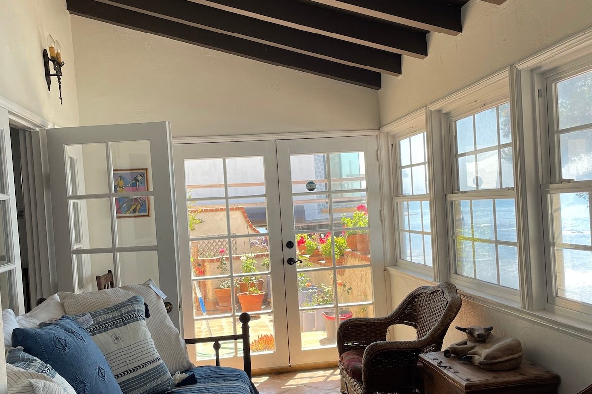 Malibu Beach House gallery image 5