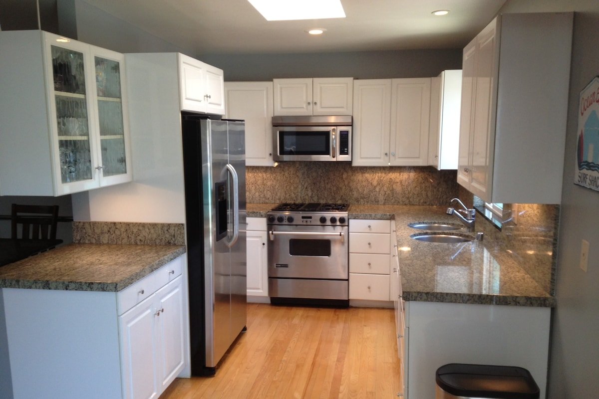 Manhattan Beach Ocean View Home gallery image 4