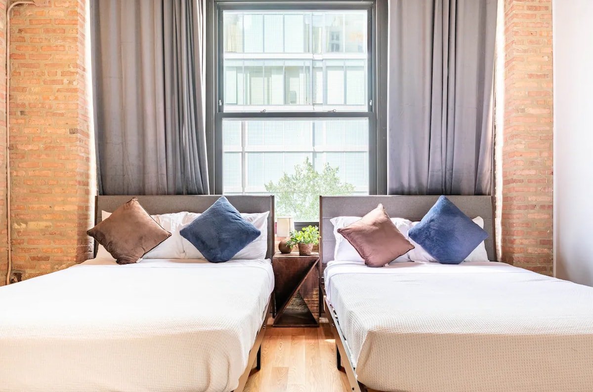 Steps to Nightlife • Pool Table + Deep Tub gallery image 3