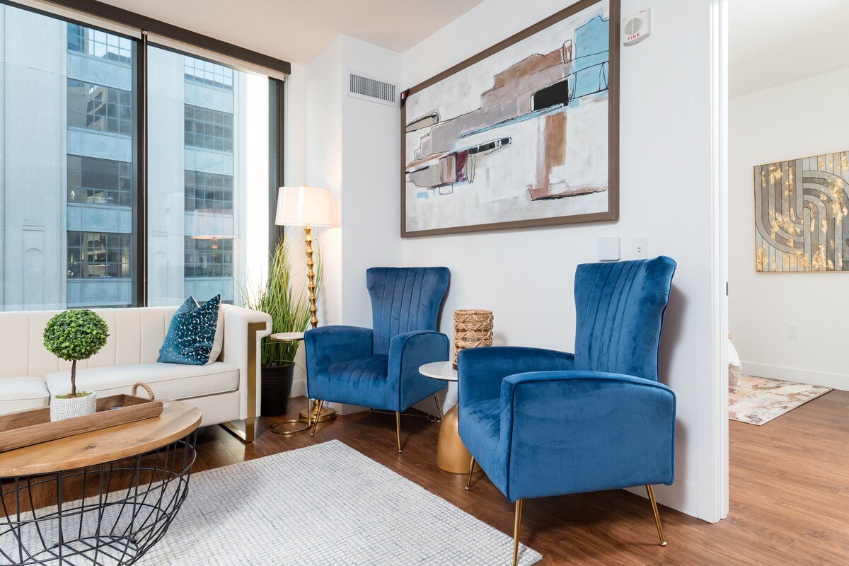 Back-Bay Upscale Central Condo Bos Common Downtown gallery image 3