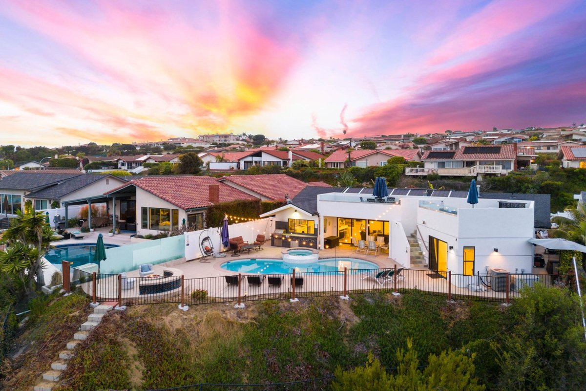 Modern Hilltop Escape I Pool, Rooftop, Ocean View