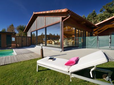 Preciosa casa autosostenible en EA
