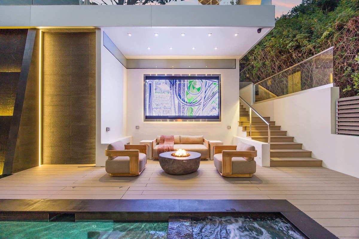 Amara by Stay Awhile Villas gallery image 3