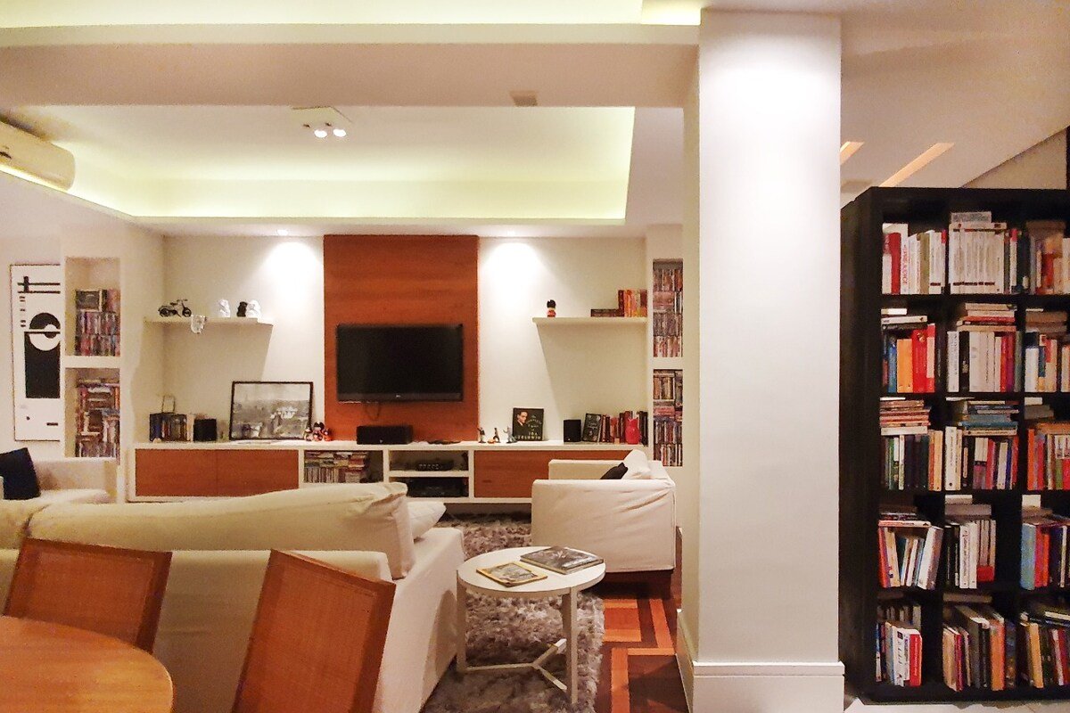 Belíssimo e confortável 2 quartos no Flamengo gallery image 4