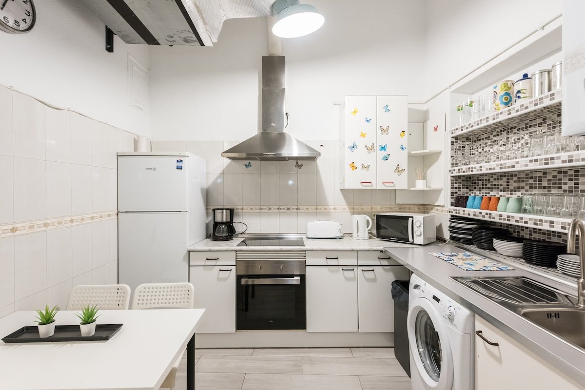 Big and cozy Apartment in Gran Via gallery image 3