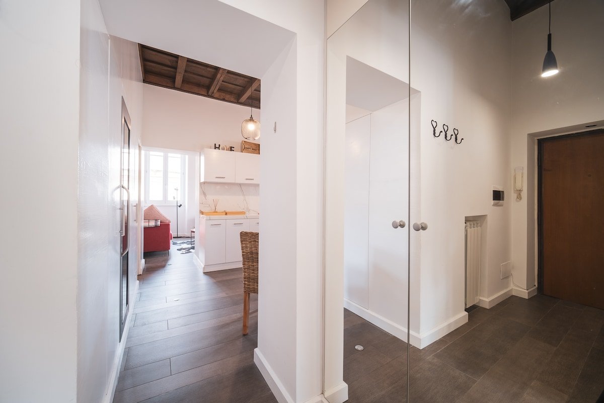 Lungaretta Apartment Trastevere gallery image 3