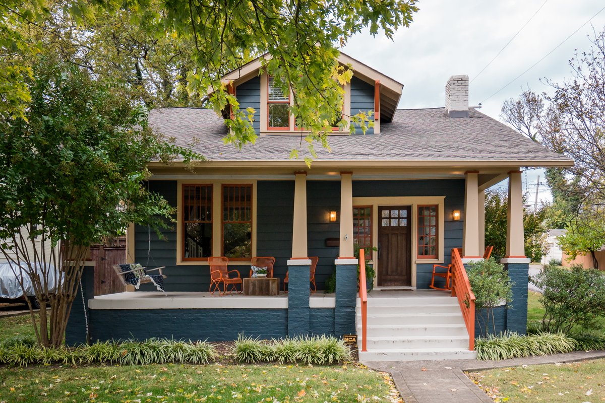 Charming Music Row 20s Bungalow in 12 South