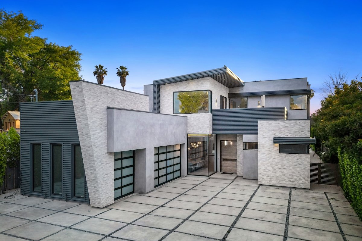 Luxury Estate Retreat with Private Backyard Oasis