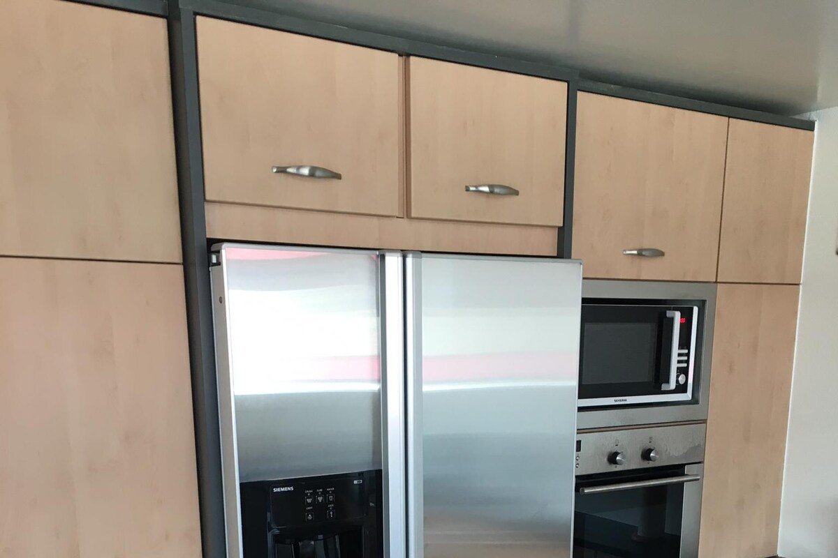 Superbe appartement proche du lac et de la Gare gallery image 3